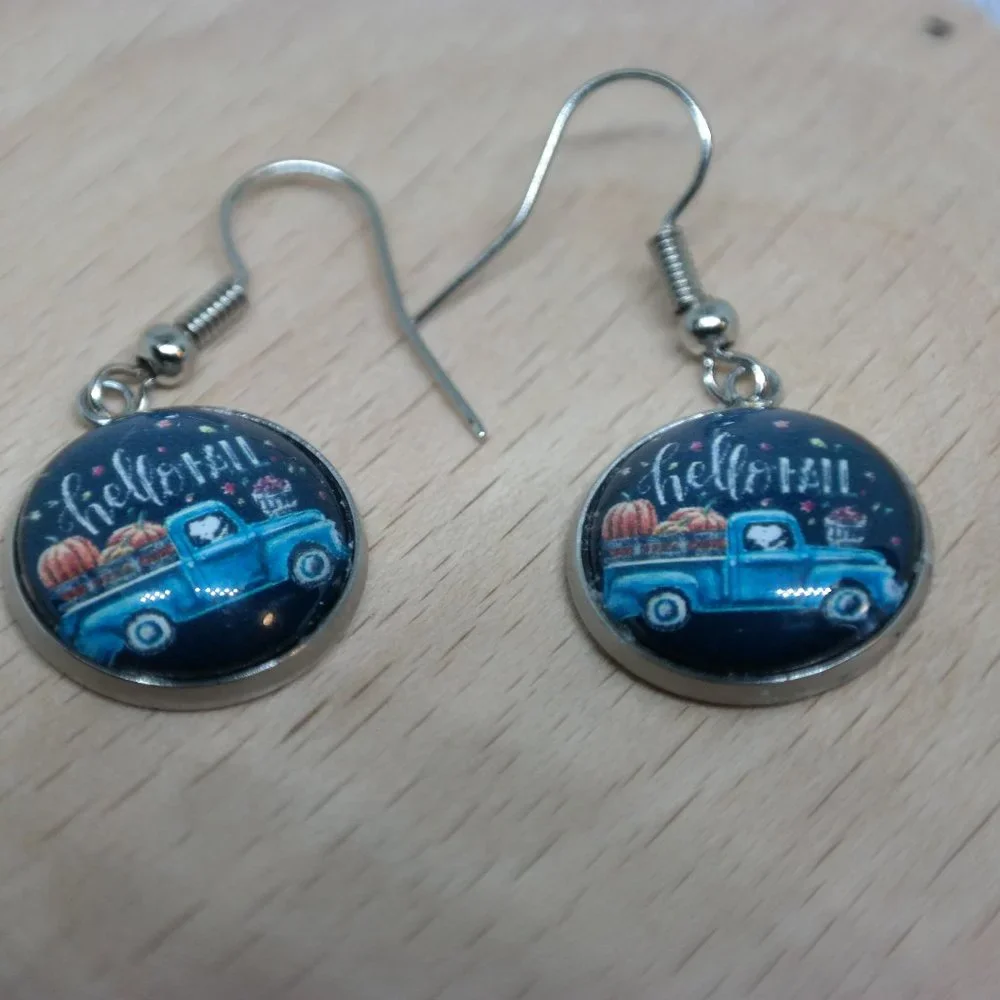 Hello Fall hook earring - Picture 6 of 6